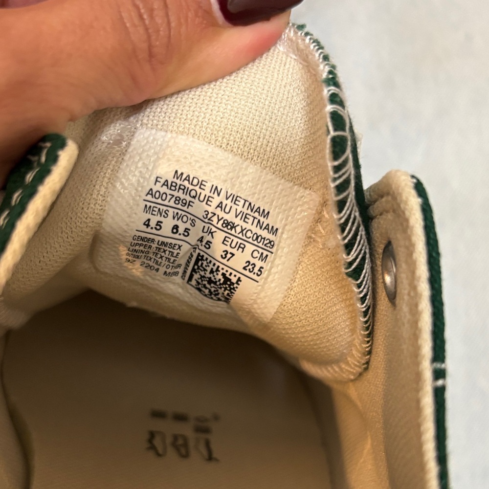 Converse Classic Green Sneakers with White Accents - Picture 3 of 3